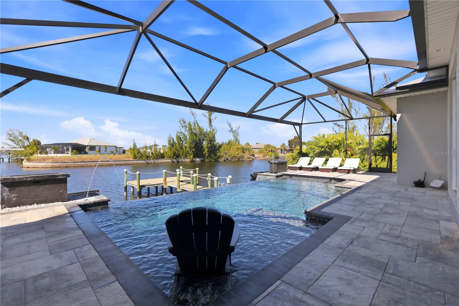 Image 24 of 76 For 1616 Old Burnt Store Road N