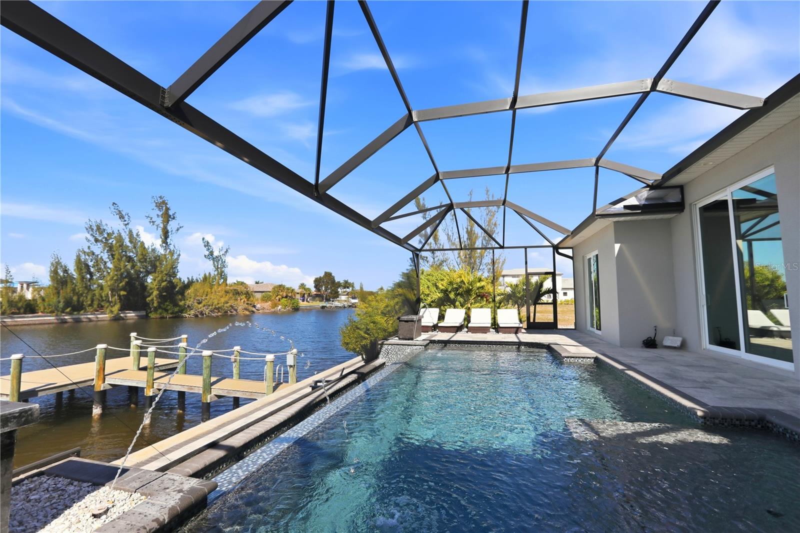 Image 25 of 76 For 1616 Old Burnt Store Road N