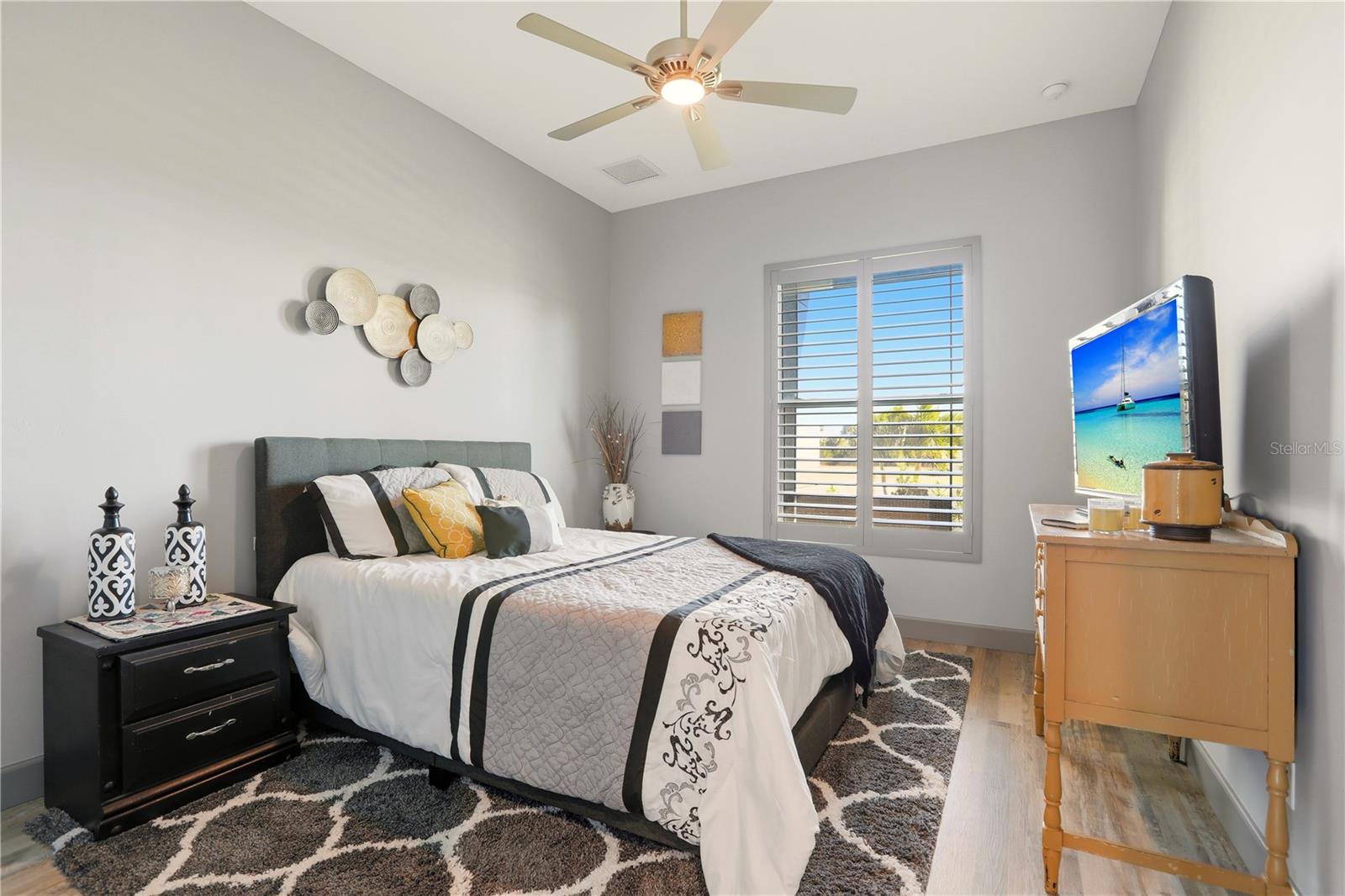 Image 54 of 76 For 1616 Old Burnt Store Road N