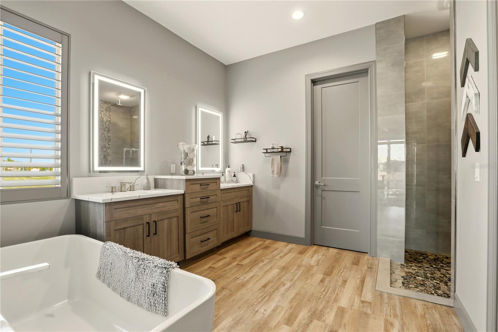 Image 66 of 76 For 1616 Old Burnt Store Road N