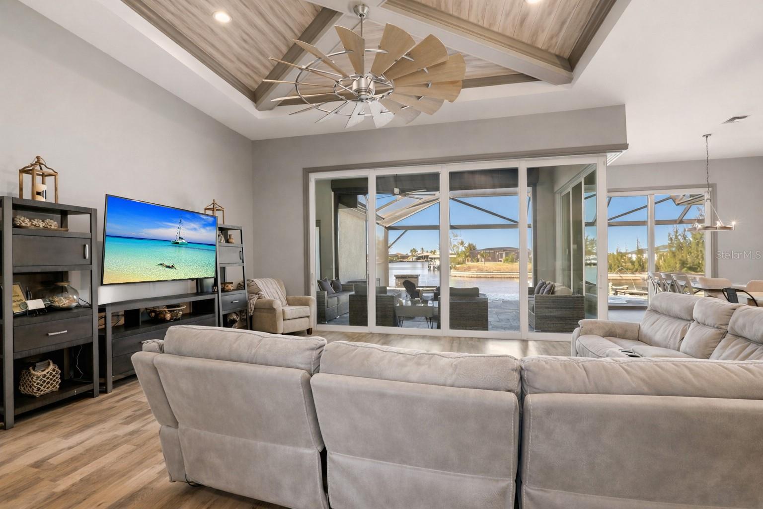 Image 9 of 76 For 1616 Old Burnt Store Road N