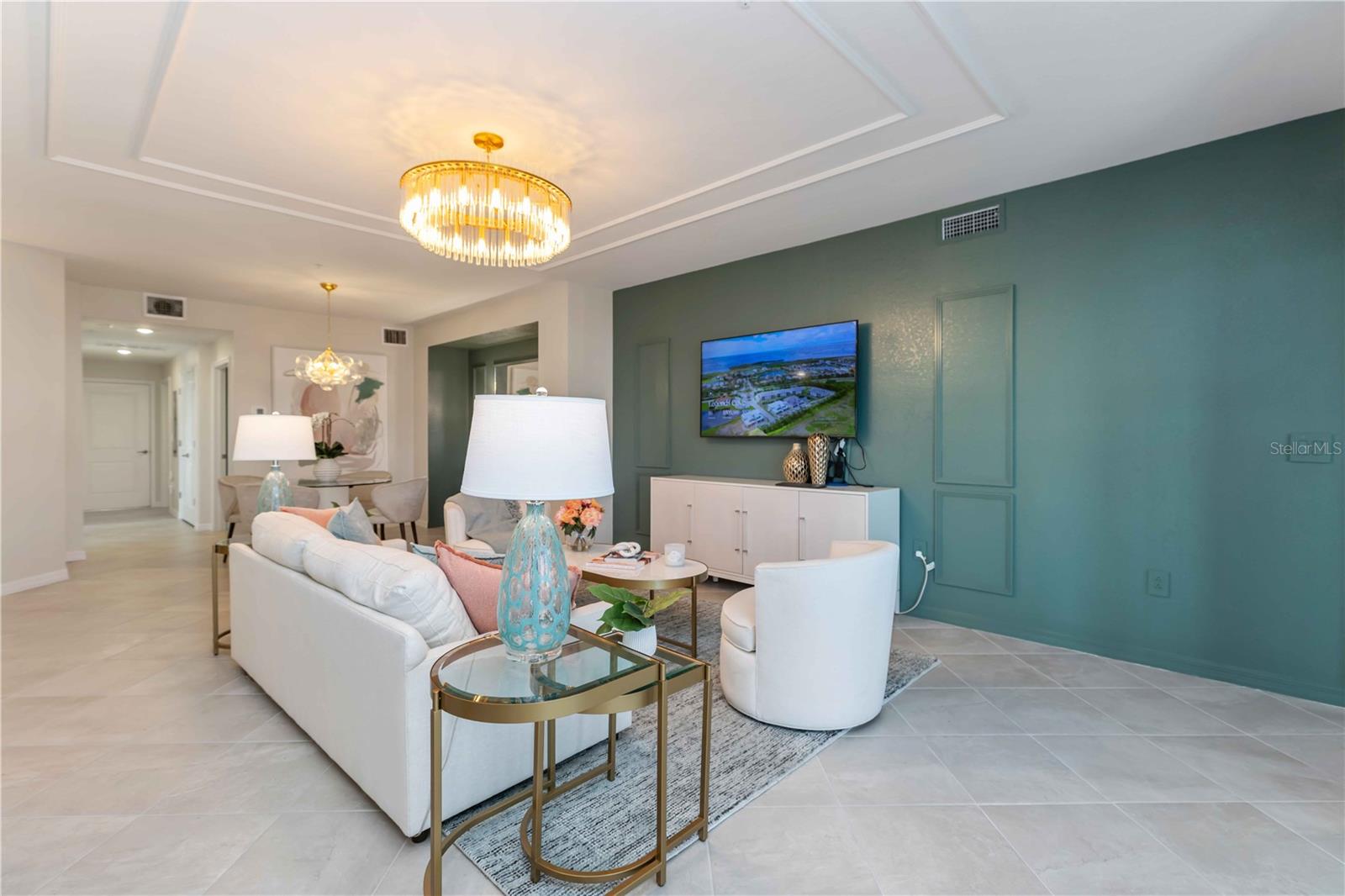 Image 3 of 28 For 5608 Summit Pointe Circle 101