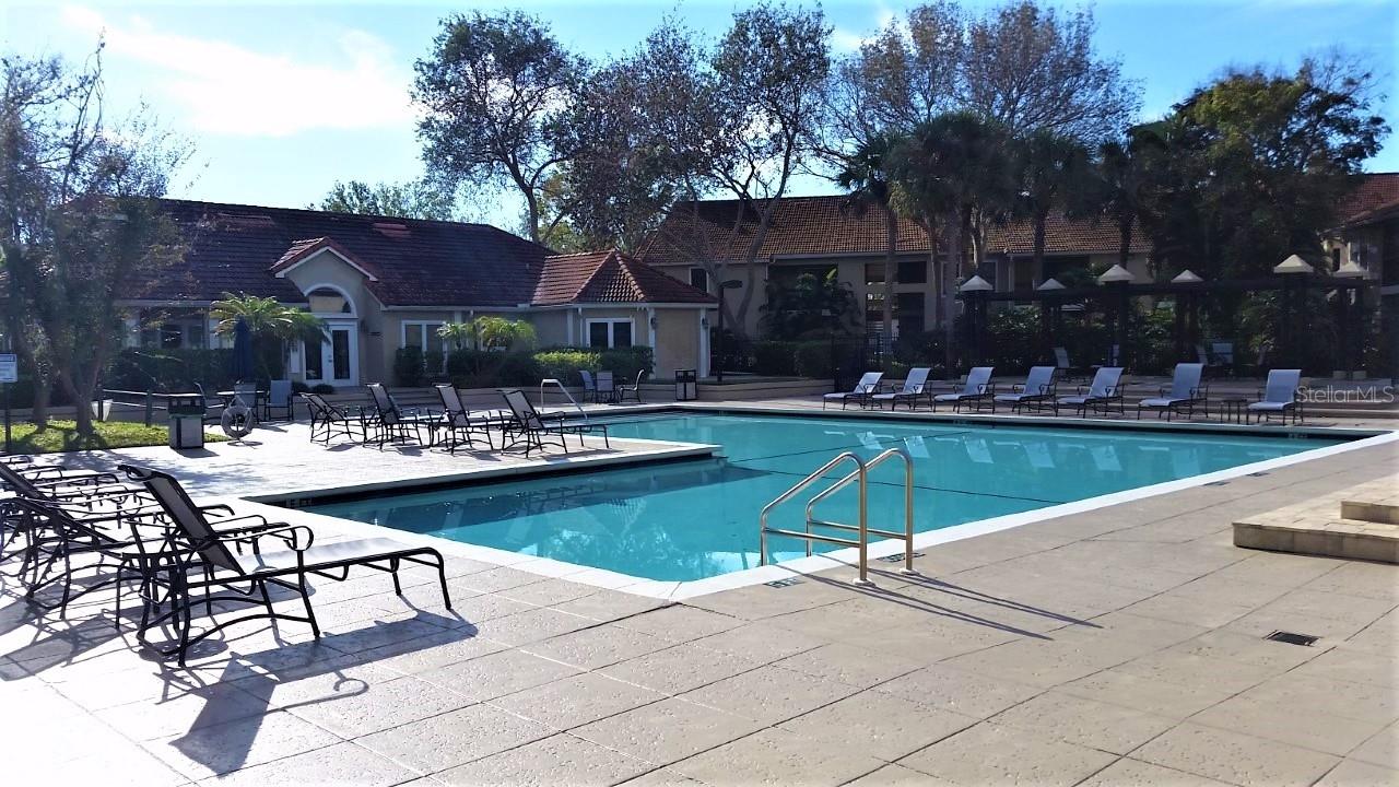 Image 18 of 33 For 4040 Crockers Lake Boulevard 1725