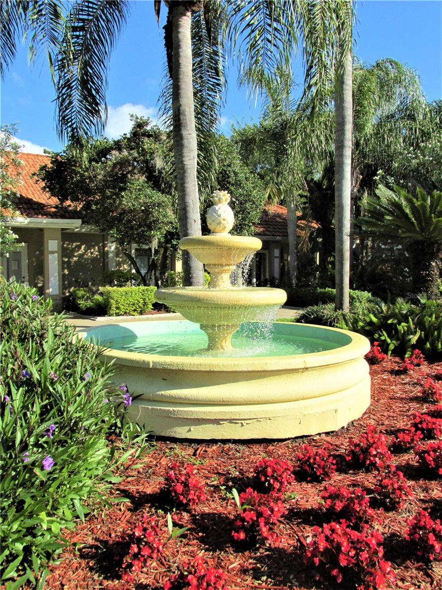 Image 23 of 33 For 4040 Crockers Lake Boulevard 1725