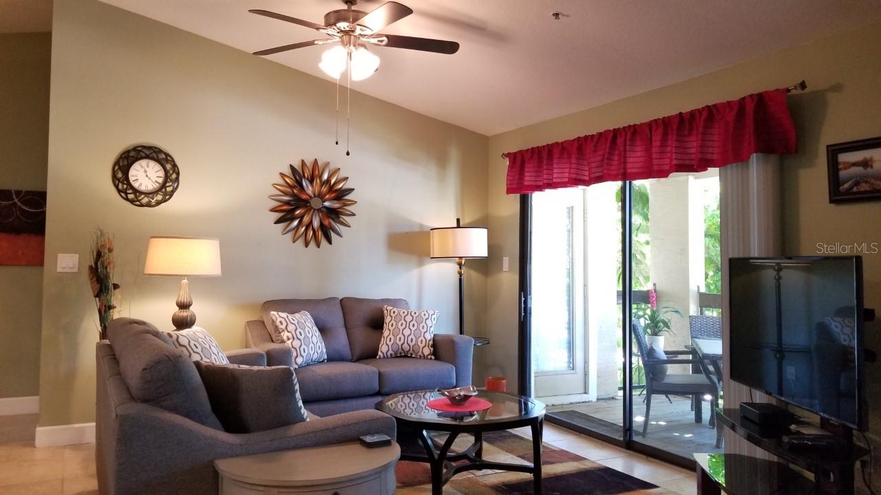 Image 4 of 33 For 4040 Crockers Lake Boulevard 1725