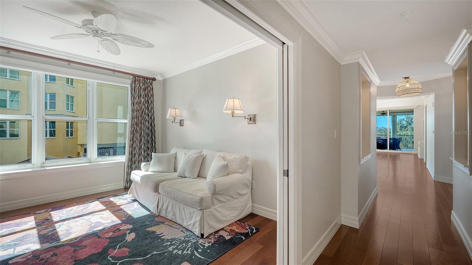 Image 21 of 78 For 393 N Point Road 301