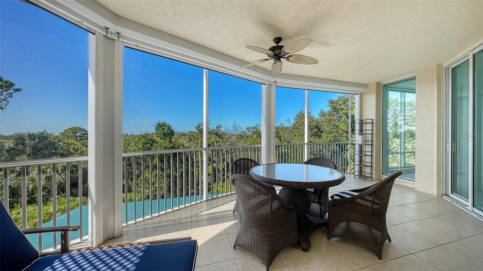 Image 5 of 78 For 393 N Point Road 301