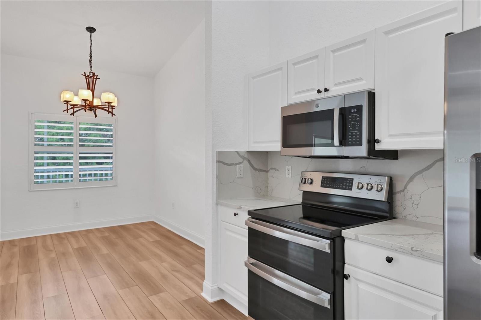 Image 10 of 29 For 7269 Fountain Palm Circle