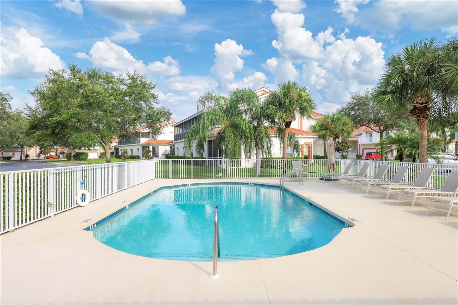 Image 26 of 29 For 7269 Fountain Palm Circle