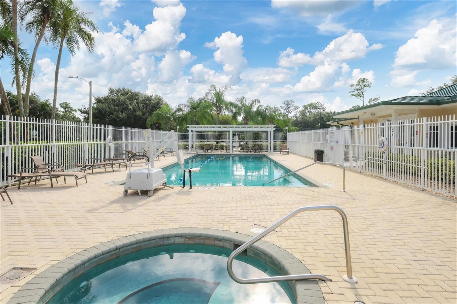 Image 27 of 29 For 7269 Fountain Palm Circle