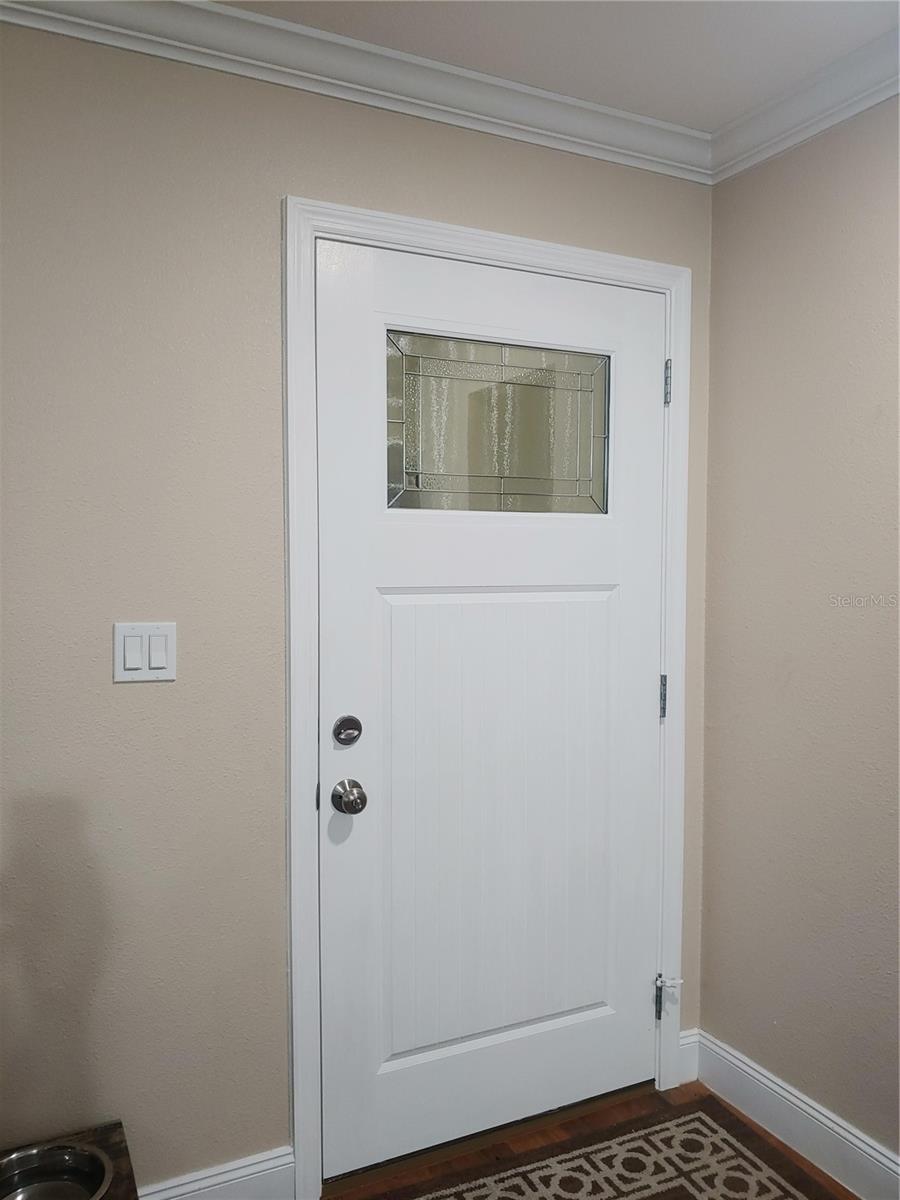 Image 8 of 13 For 701 Lockwood Ridge Road