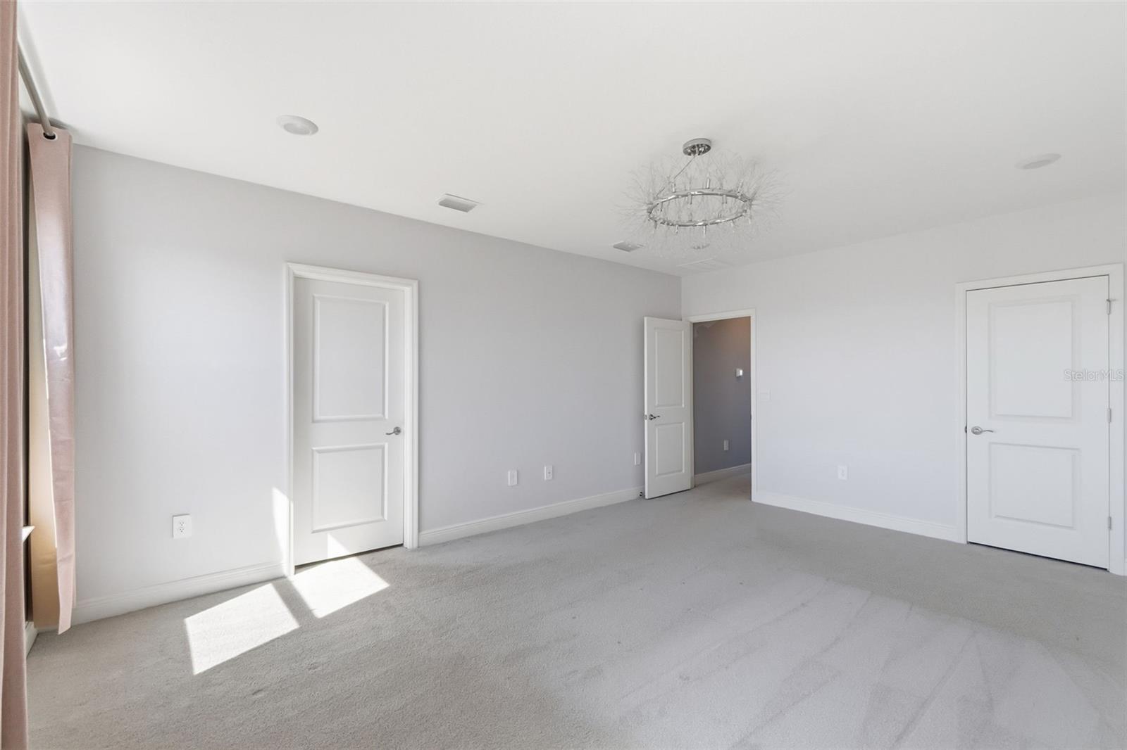 Image 20 of 46 For 17828 Gulf Ranch Place