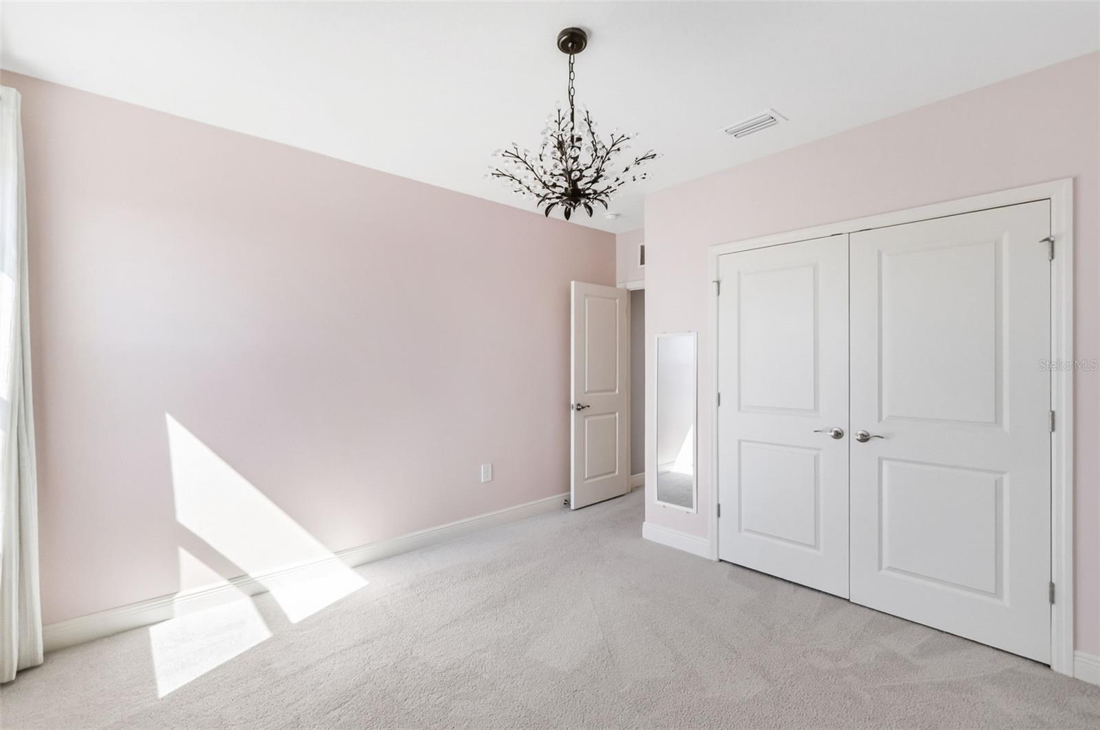 Image 26 of 46 For 17828 Gulf Ranch Place