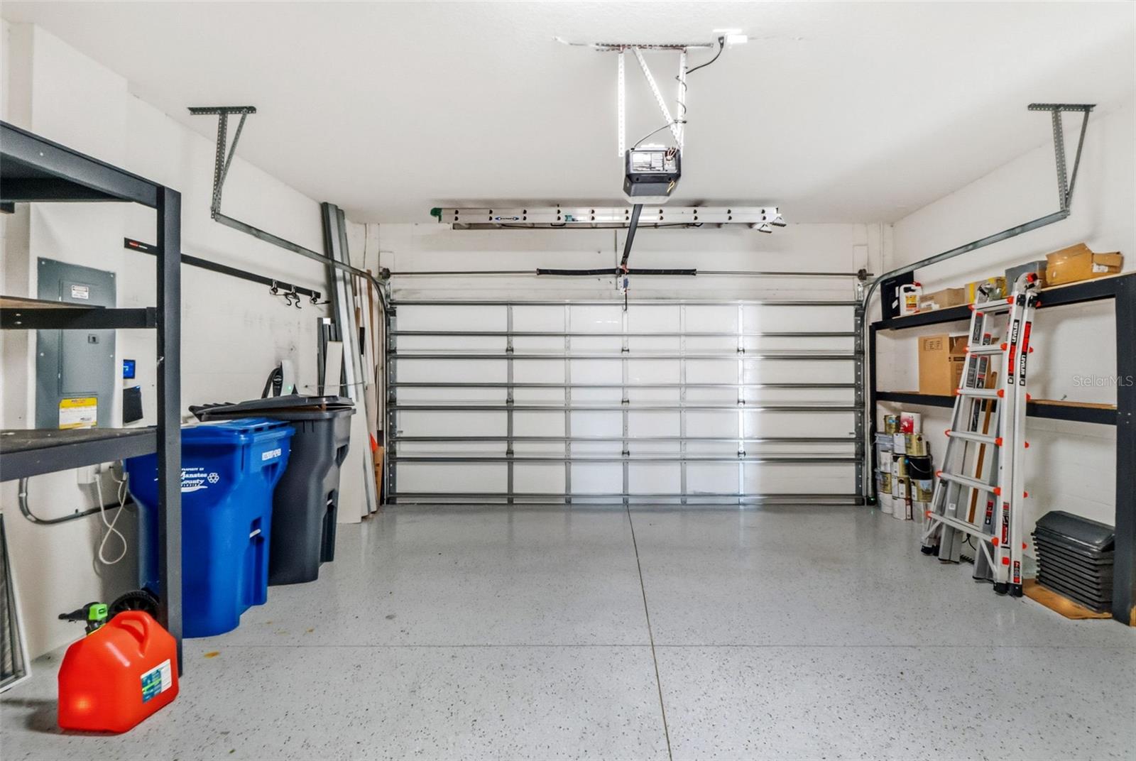 Image 32 of 46 For 17828 Gulf Ranch Place