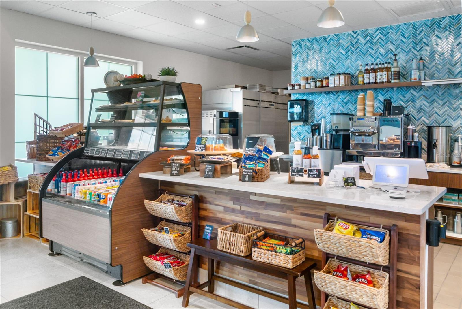 Image 36 of 46 For 17828 Gulf Ranch Place