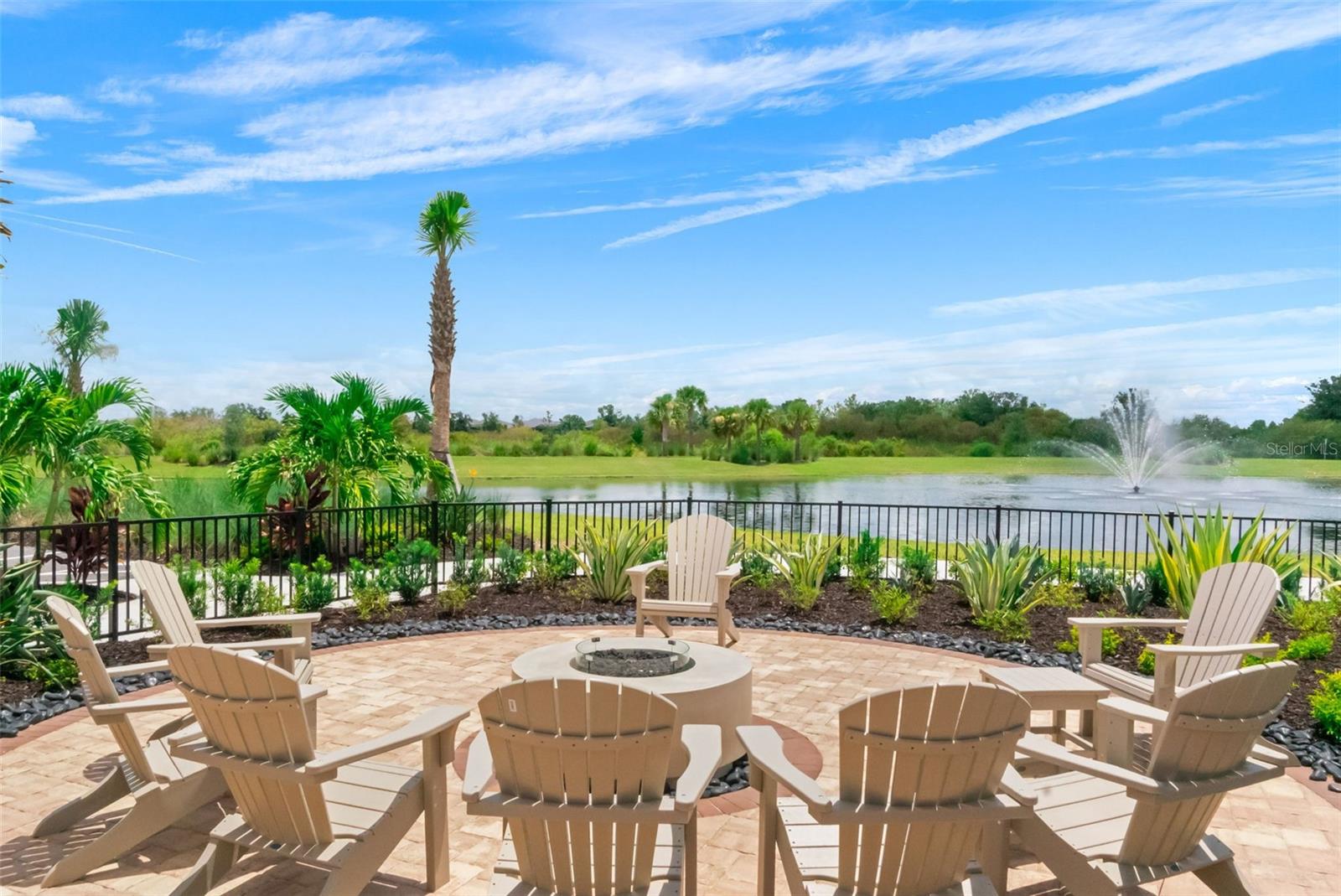 Image 37 of 46 For 17828 Gulf Ranch Place