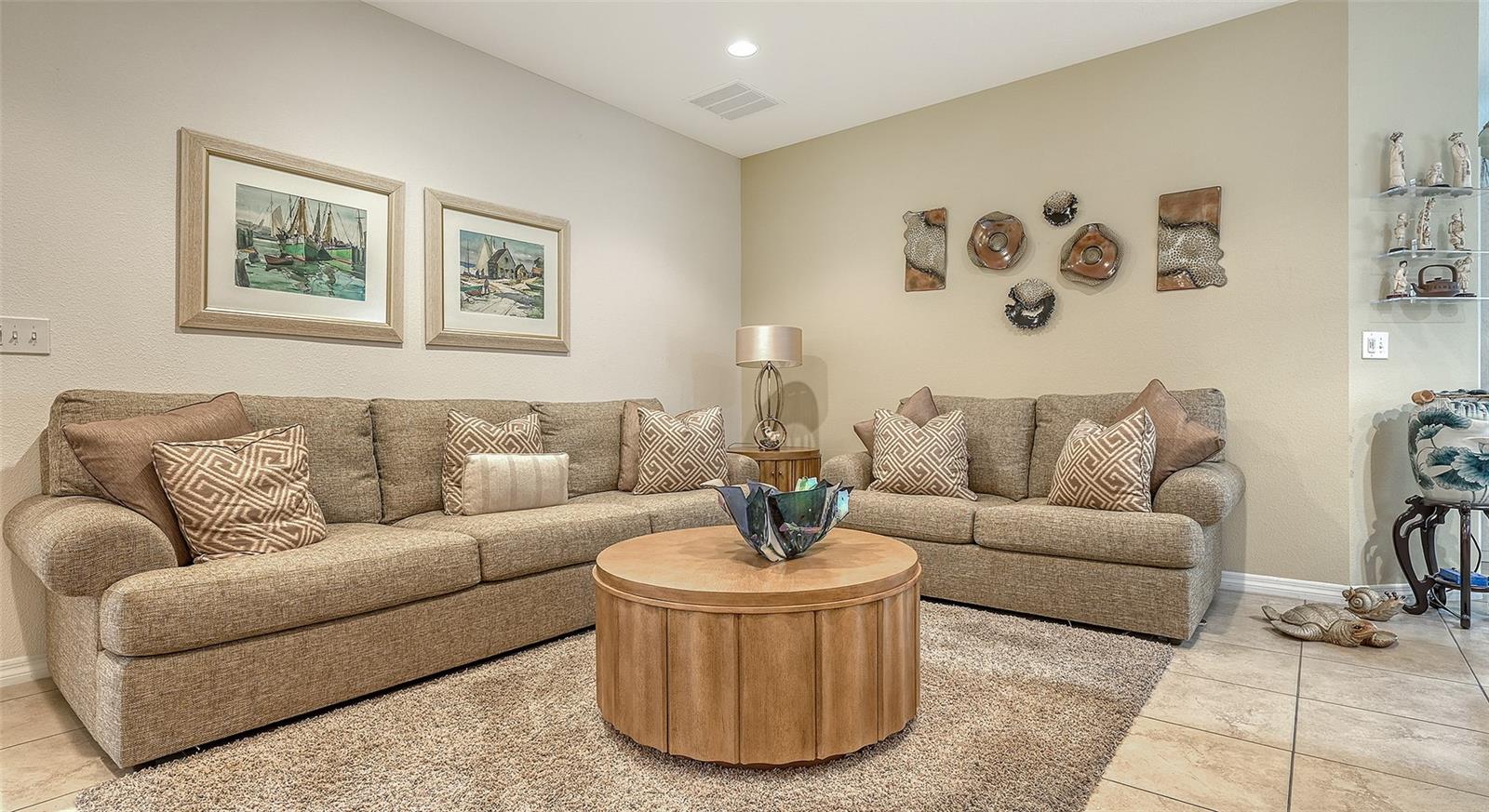 Image 11 of 34 For 8320 Karpeal Drive