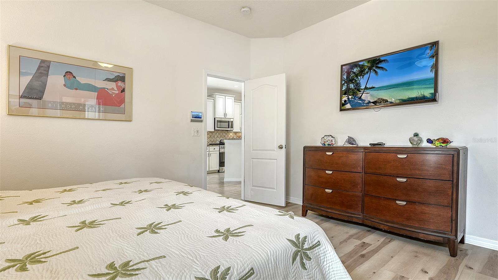 Image 19 of 34 For 8320 Karpeal Drive