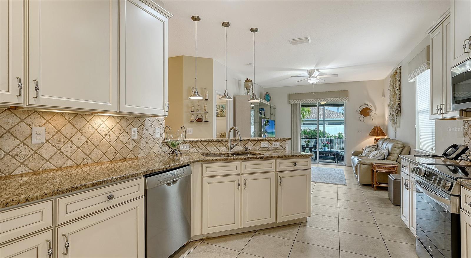 Image 6 of 34 For 8320 Karpeal Drive