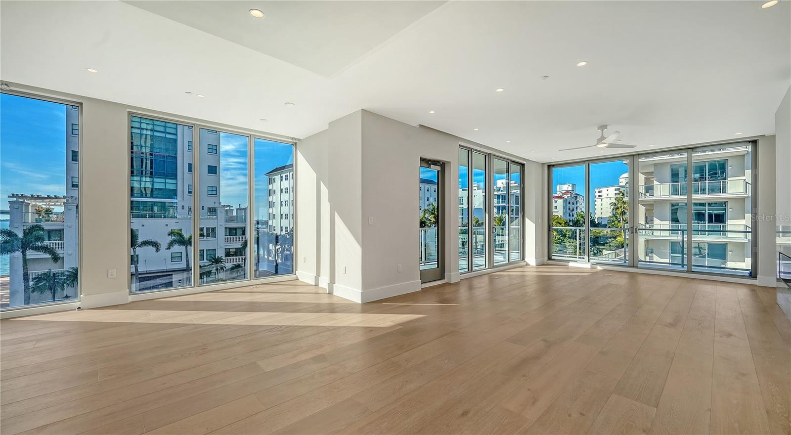 Image 4 of 24 For 223 Golden Gate Point 302