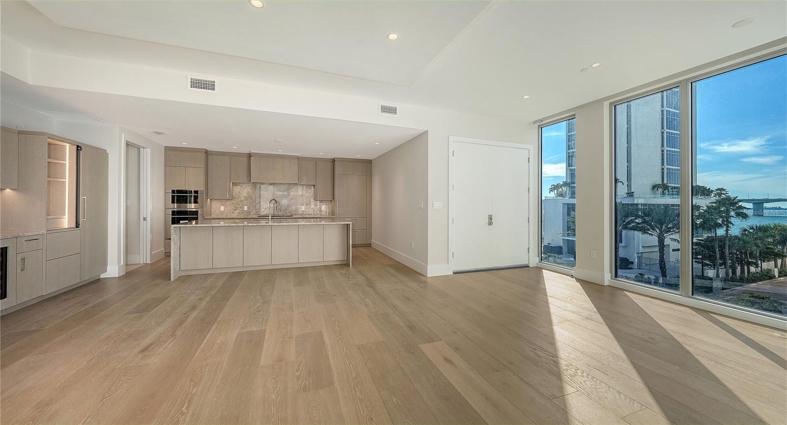 Image 9 of 24 For 223 Golden Gate Point 302