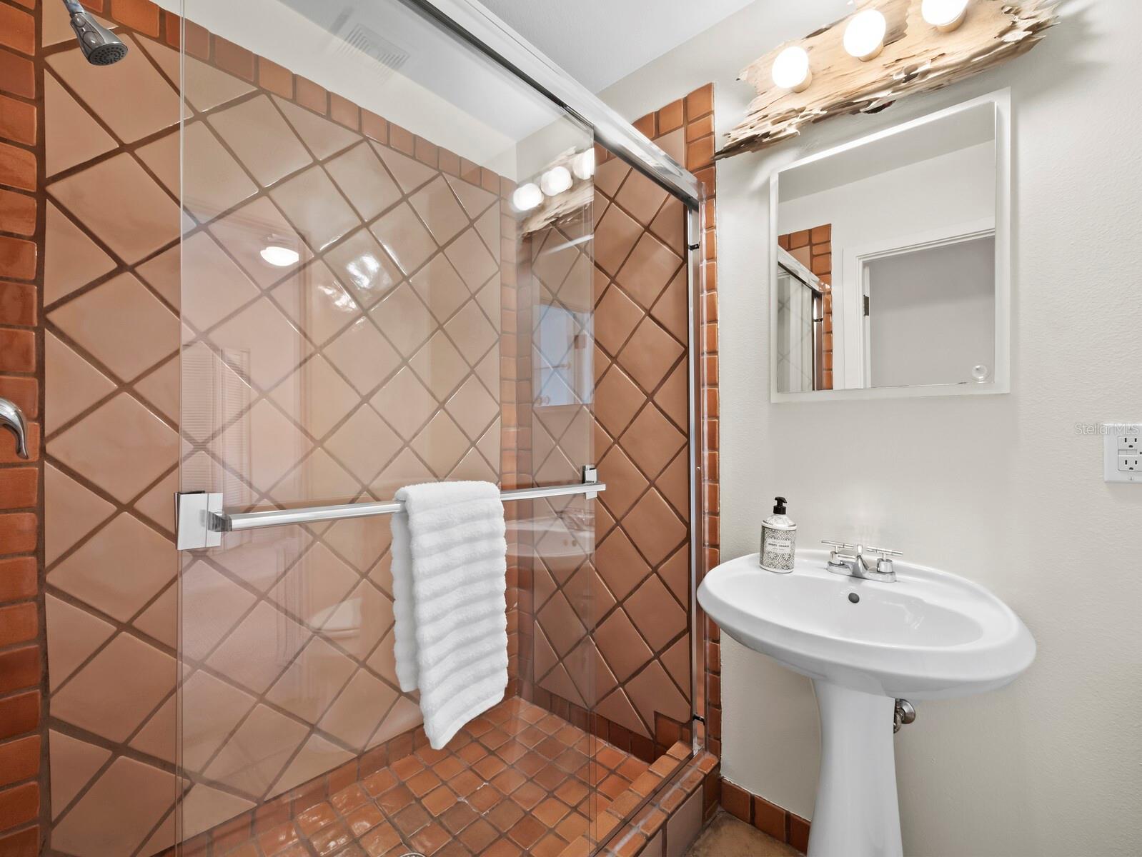 Image 39 of 76 For 677 Lands End Drive