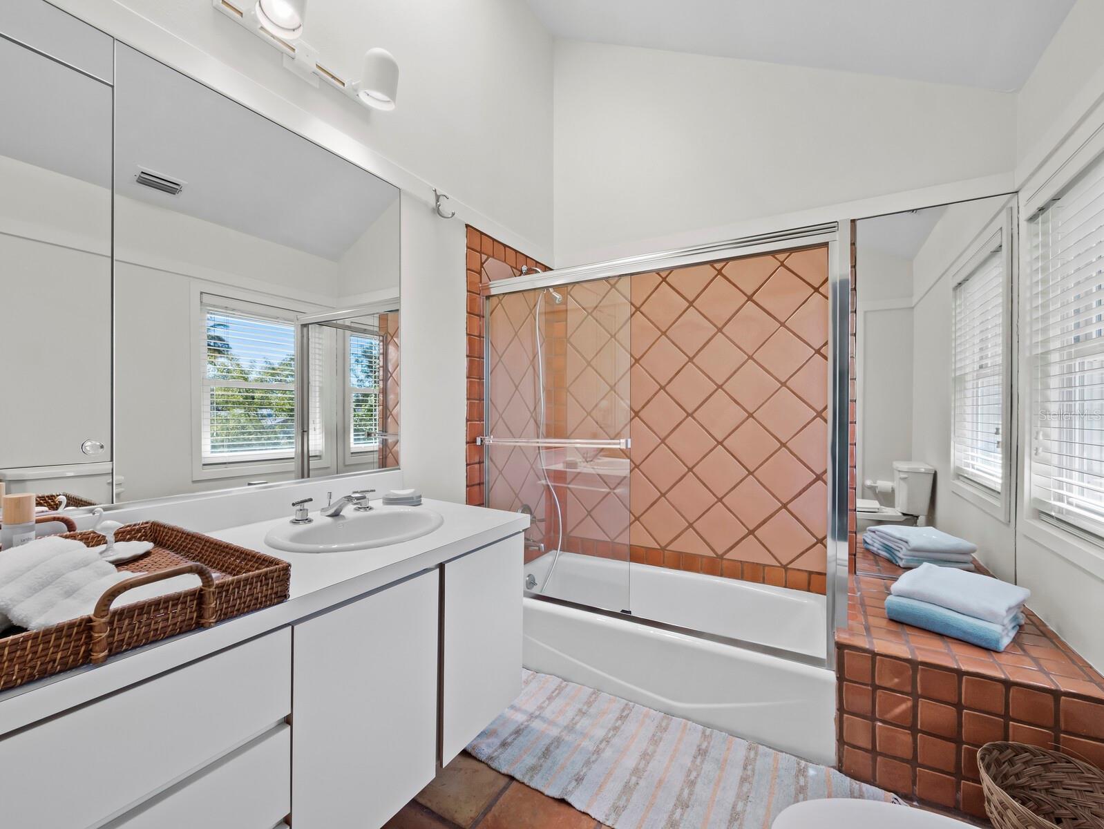 Image 41 of 76 For 677 Lands End Drive