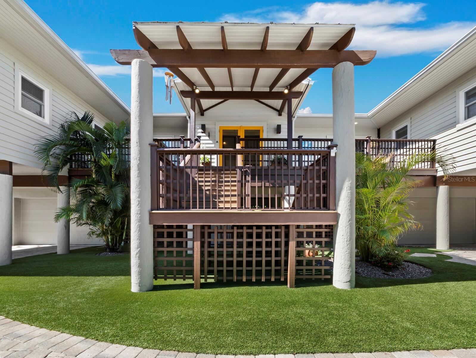 Image 6 of 76 For 677 Lands End Drive