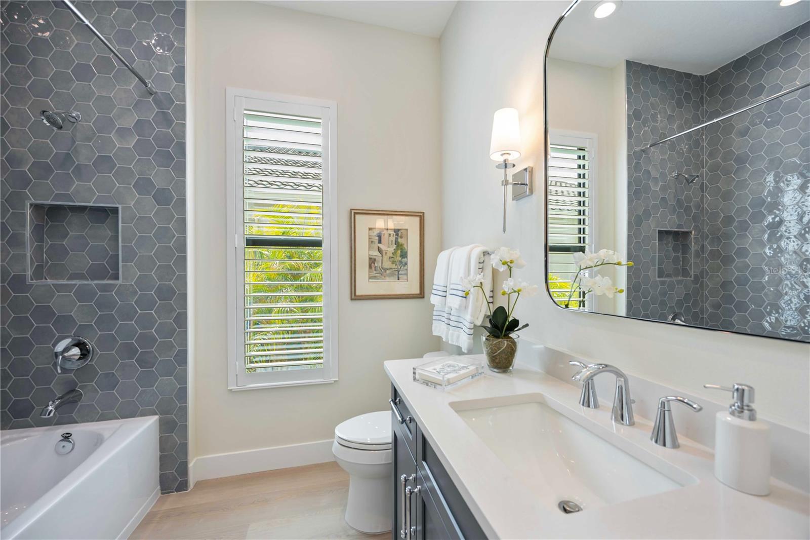 Image 15 of 41 For 18078 Home Run Drive