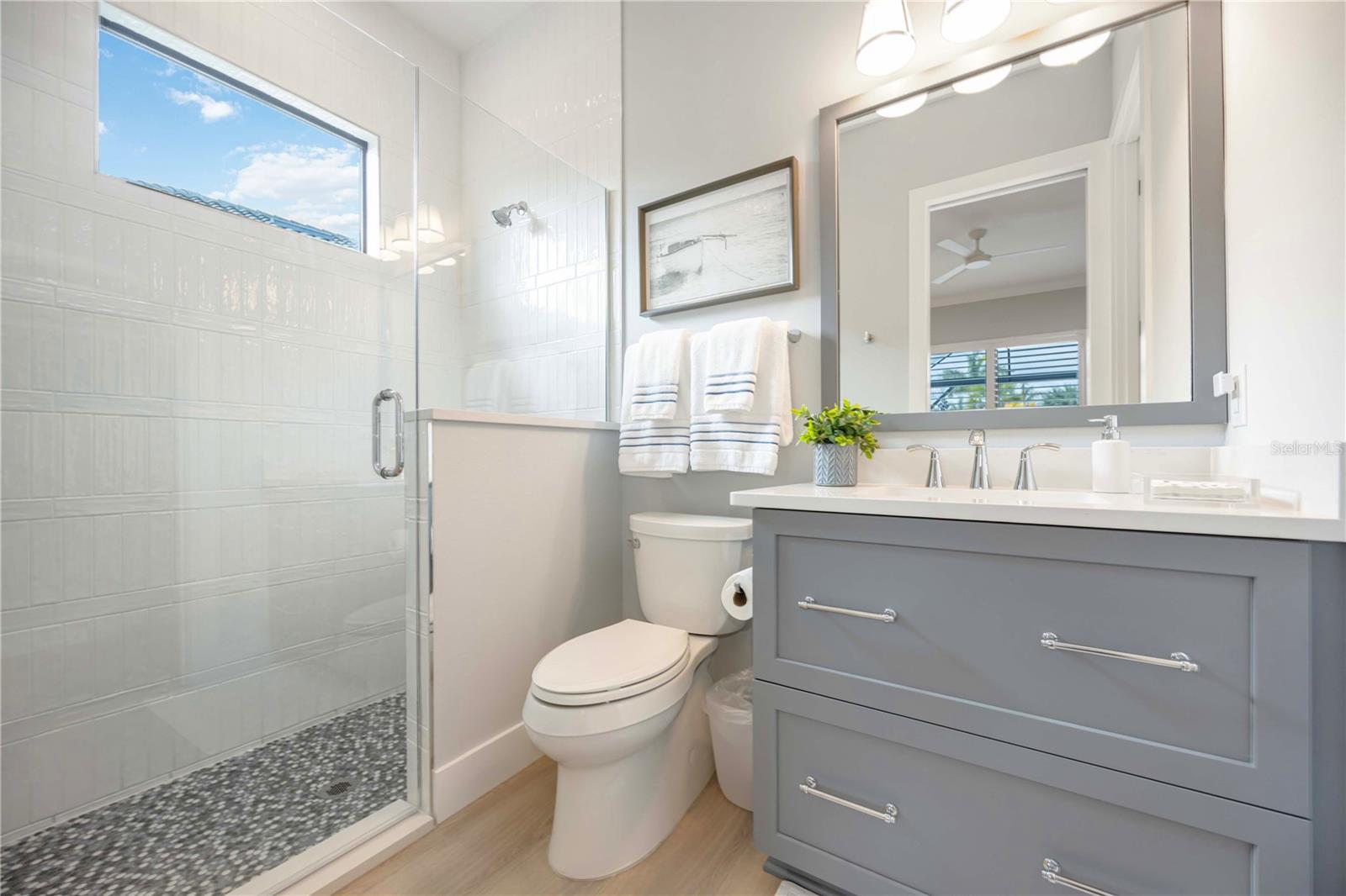 Image 27 of 41 For 18078 Home Run Drive