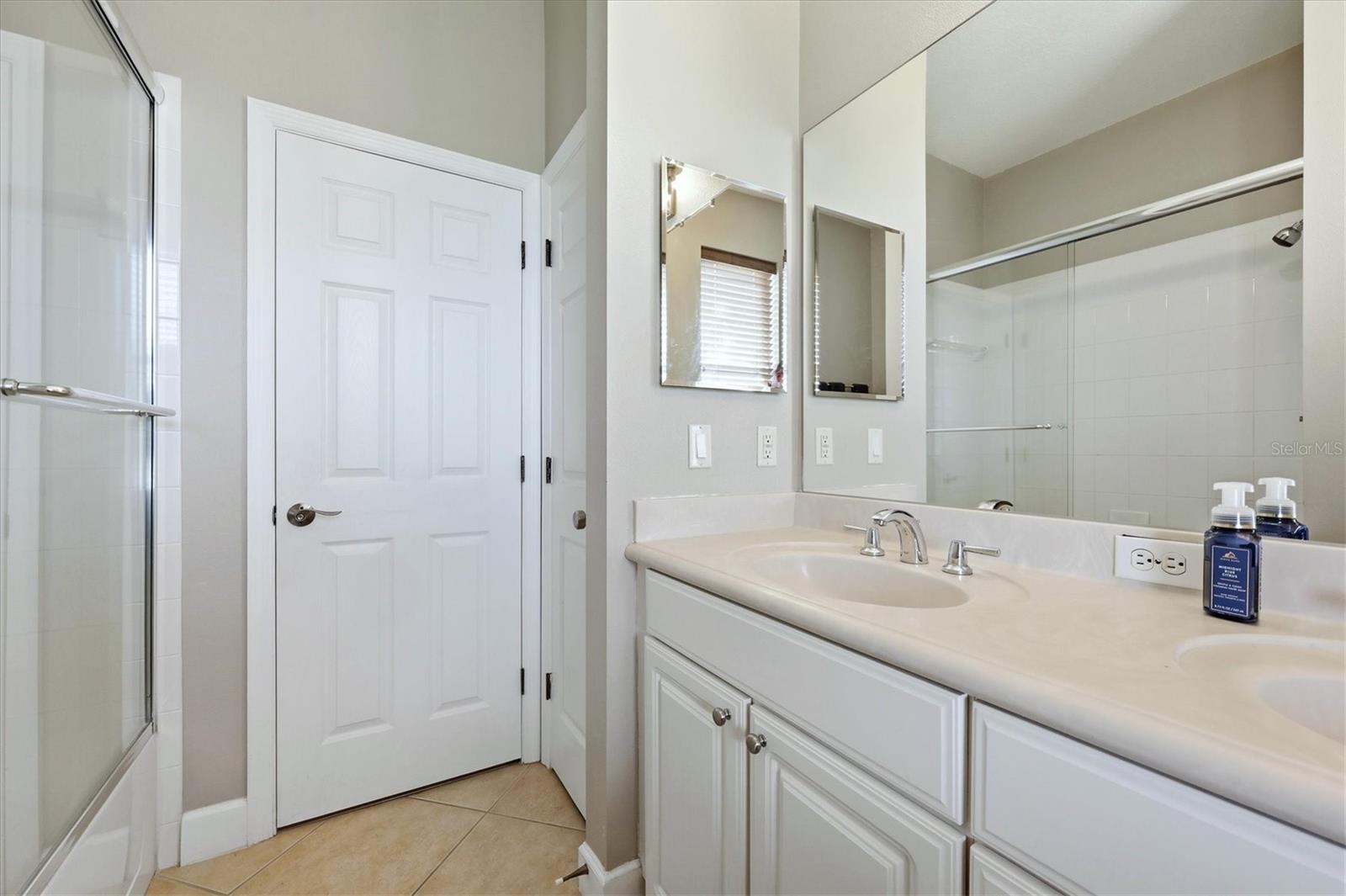 Image 27 of 52 For 5167 55th Street Circle W