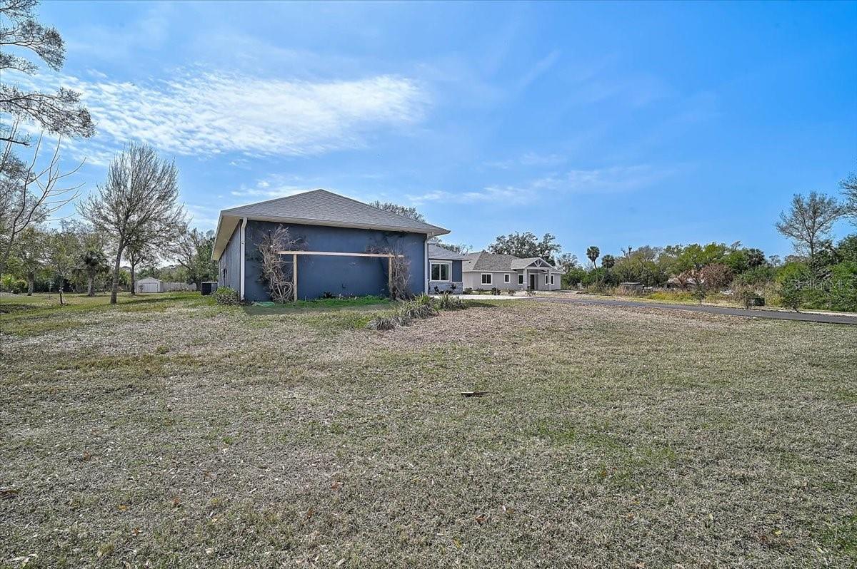 Image 2 of 57 For 4712 34th Avenue E