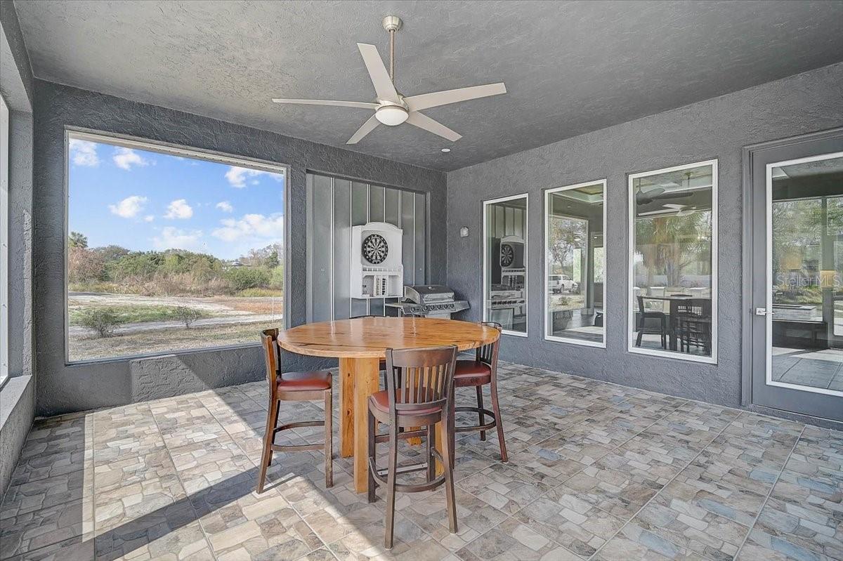 Image 35 of 57 For 4712 34th Avenue E