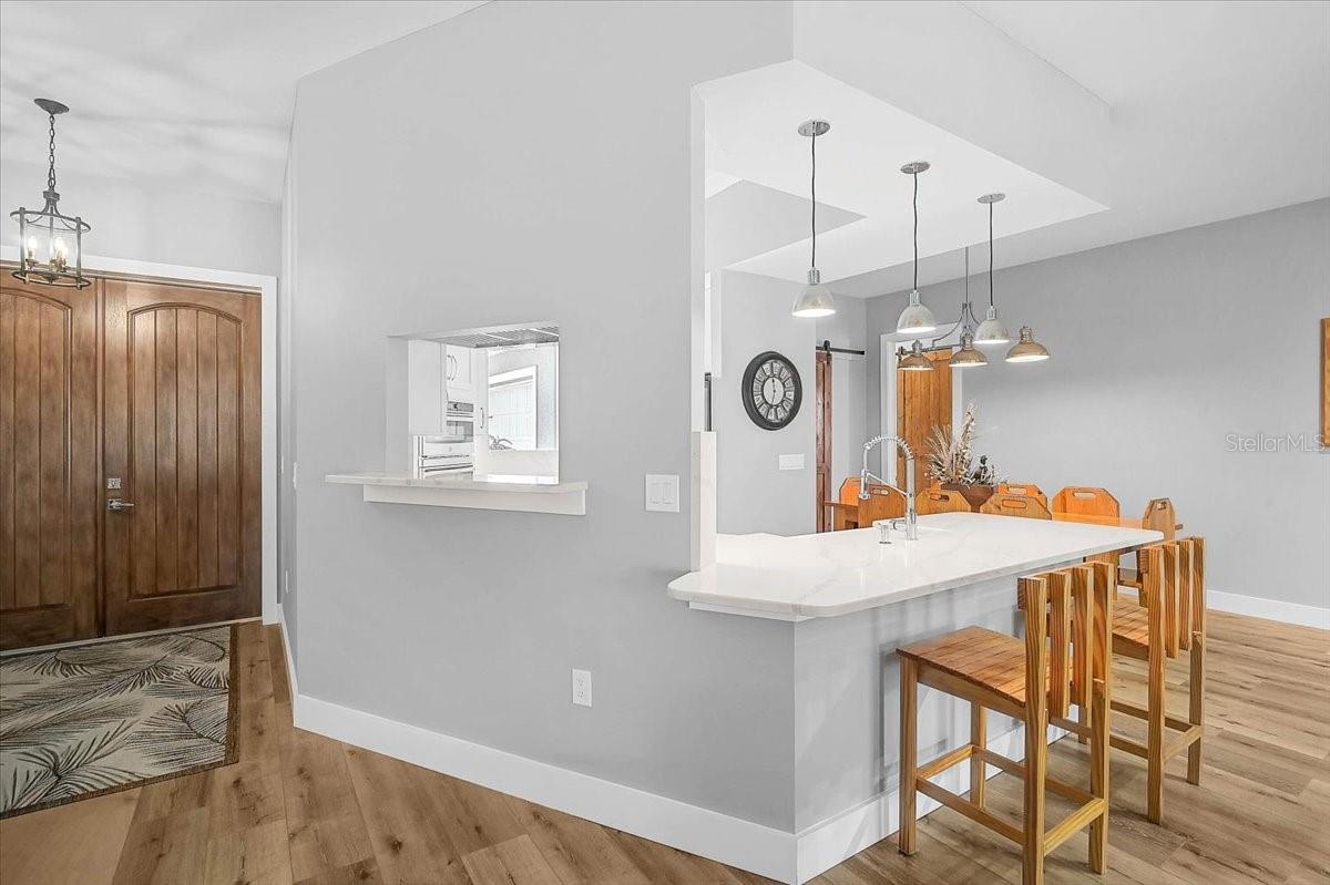 Image 6 of 57 For 4712 34th Avenue E