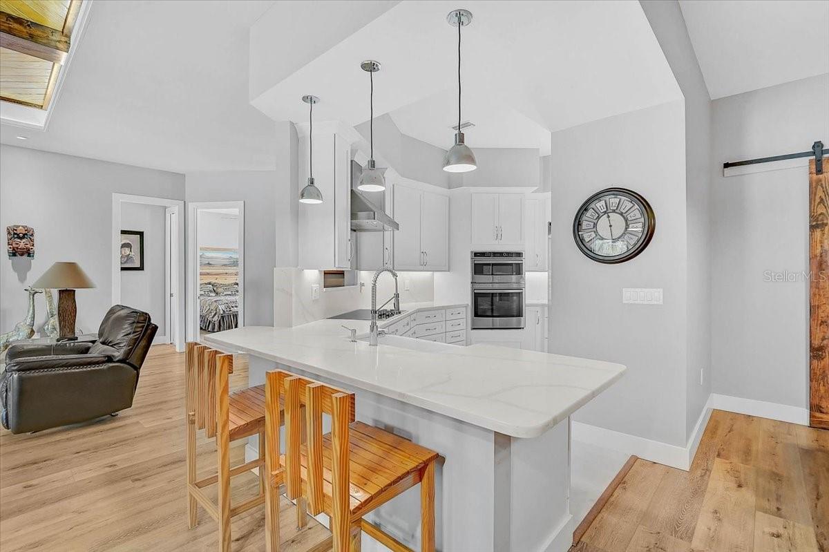 Image 8 of 57 For 4712 34th Avenue E