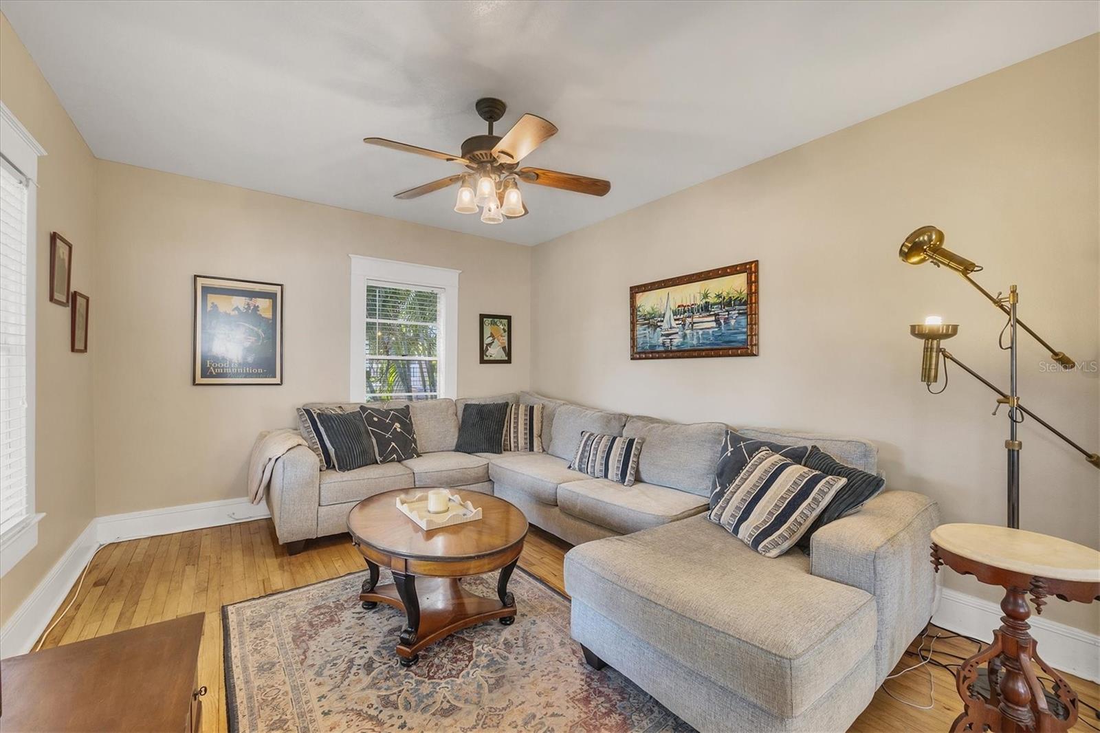 Image 11 of 49 For 1300 4th Street W