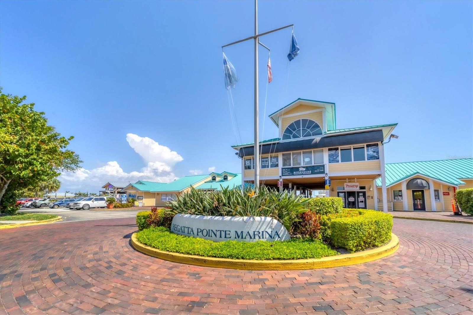 Image 39 of 49 For 1300 4th Street W