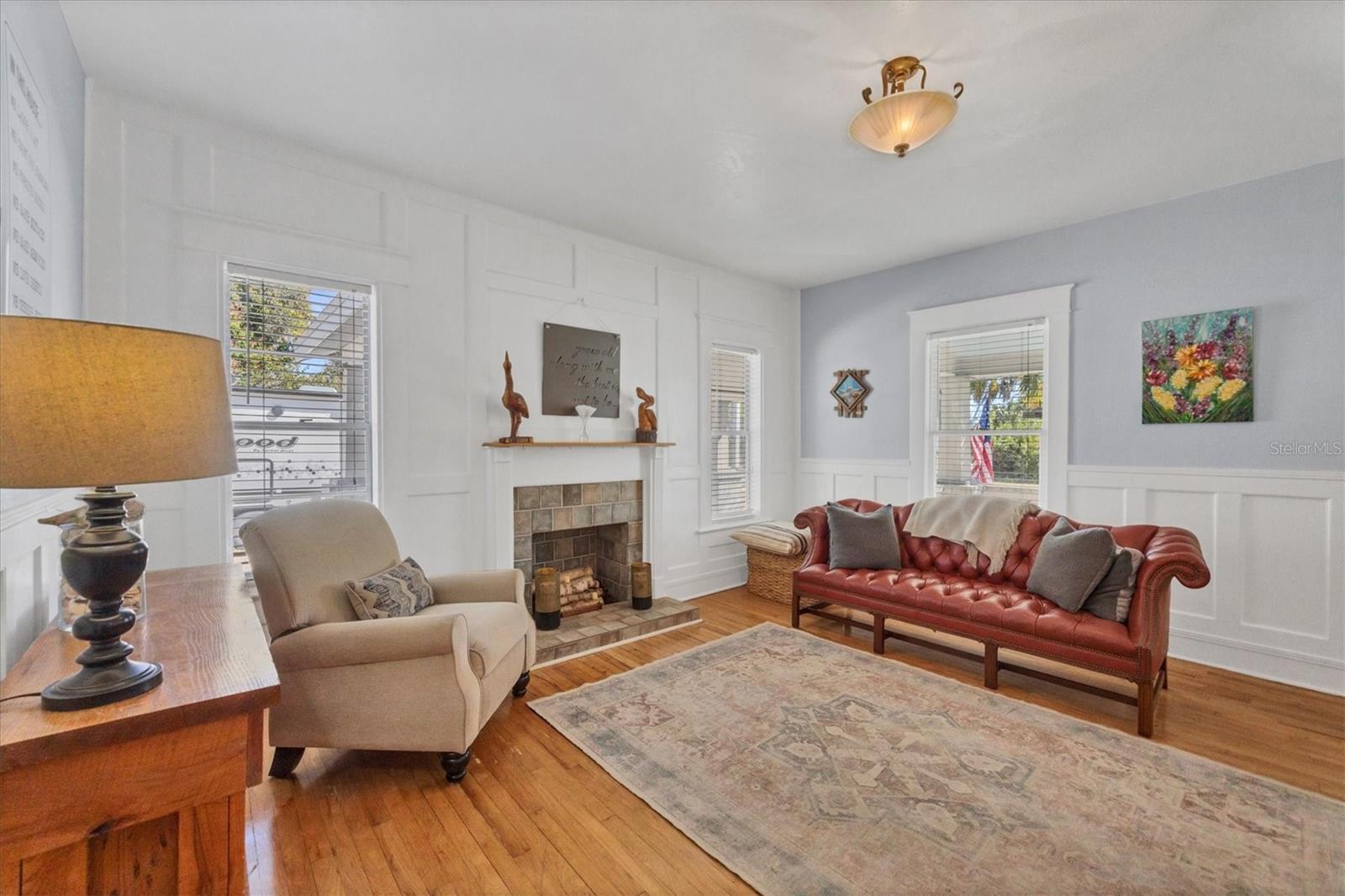 Image 9 of 49 For 1300 4th Street W