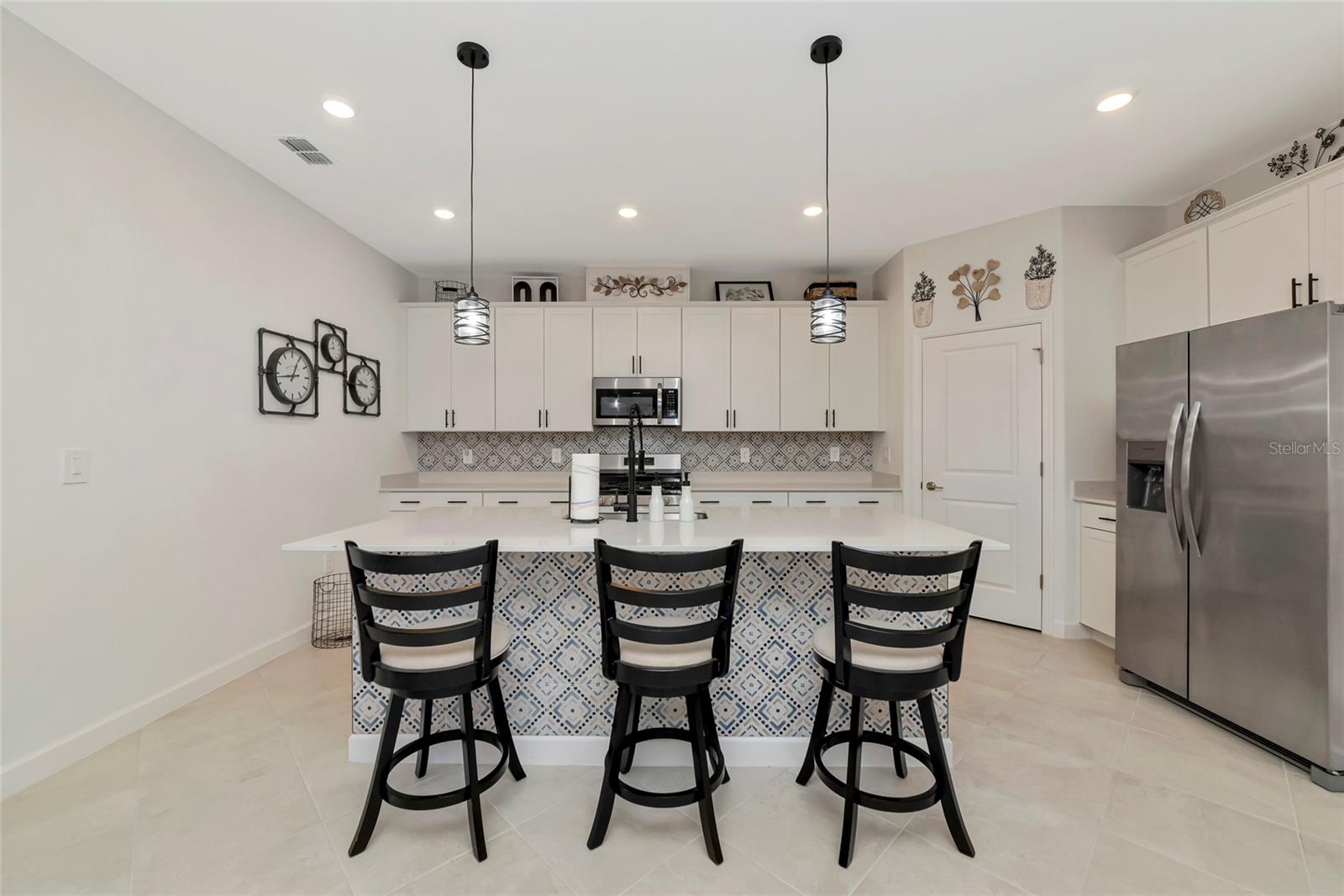 Image 18 of 65 For 15135 Oxford Grey Drive