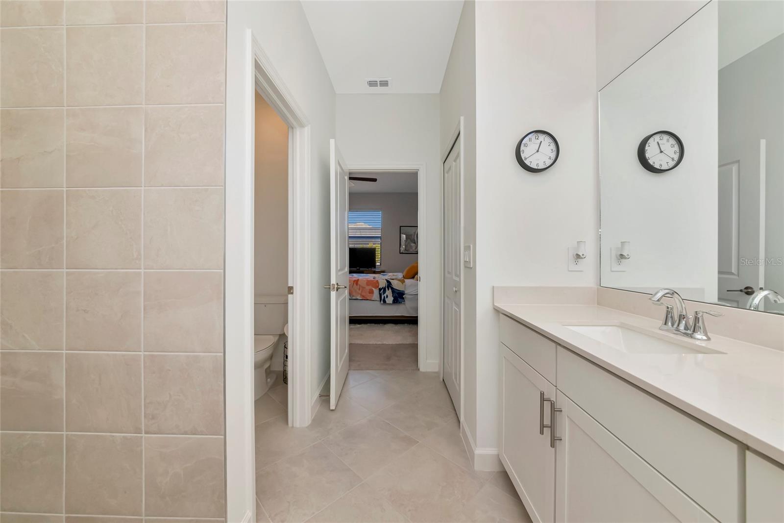 Image 30 of 65 For 15135 Oxford Grey Drive