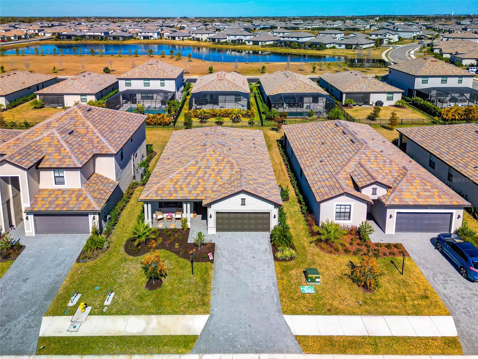 Image 5 of 65 For 15135 Oxford Grey Drive