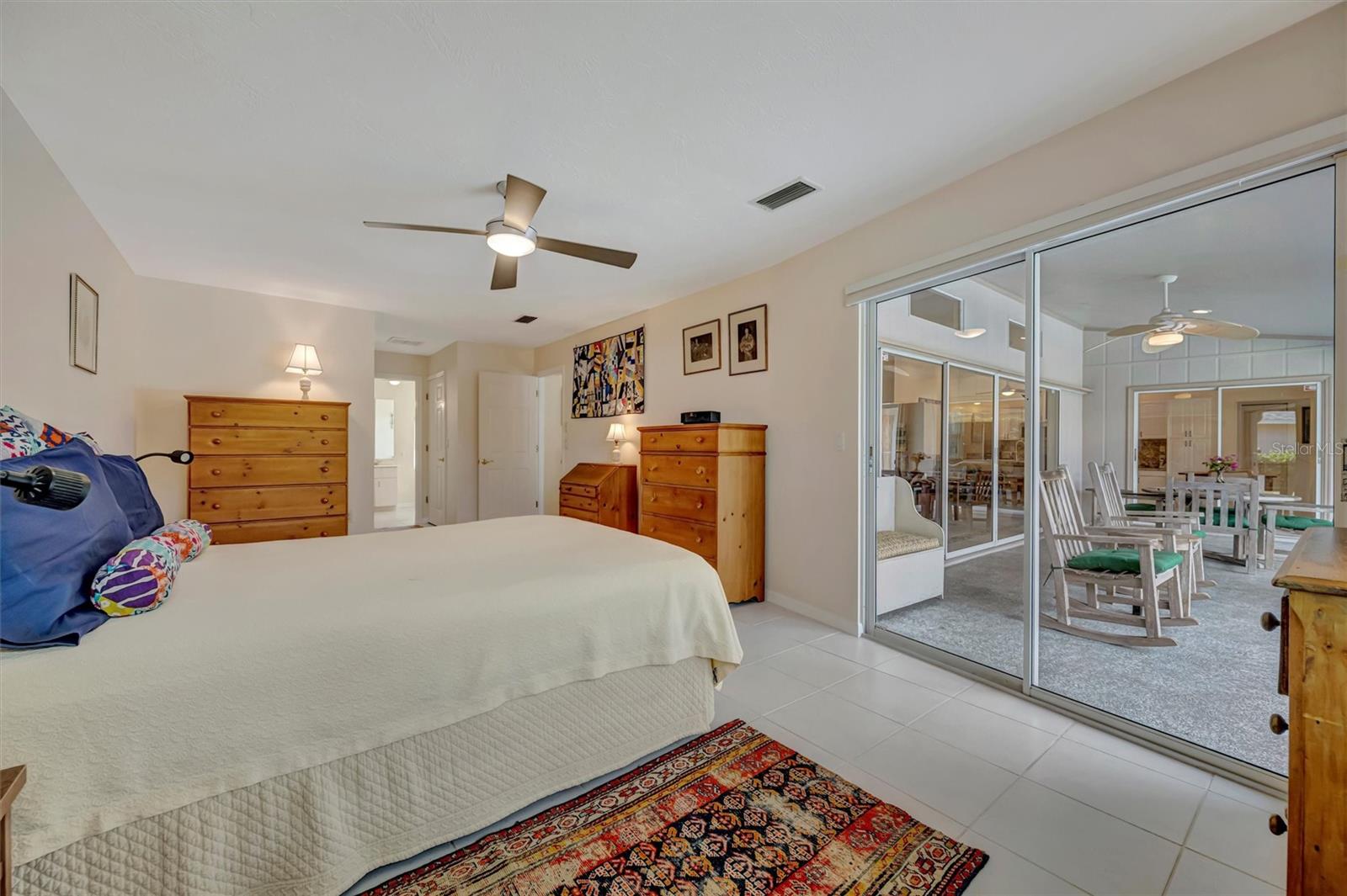 Image 31 of 53 For 6183 Misty Oaks Drive