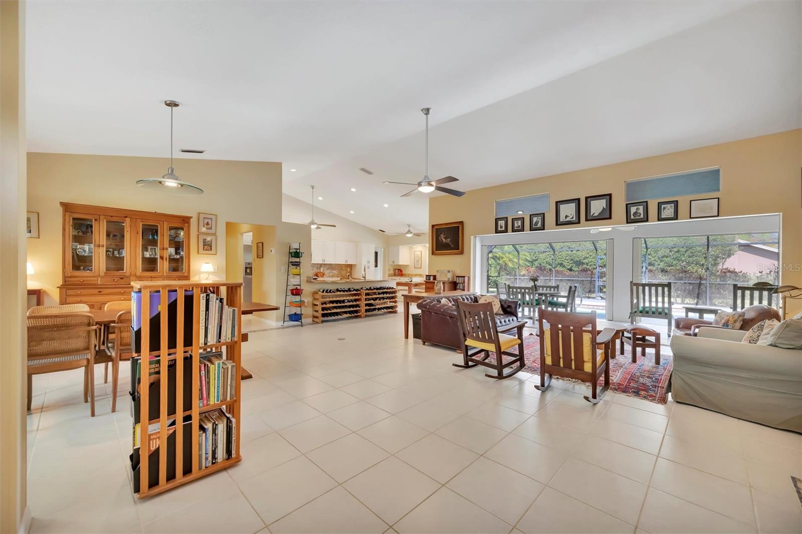 Image 6 of 53 For 6183 Misty Oaks Drive