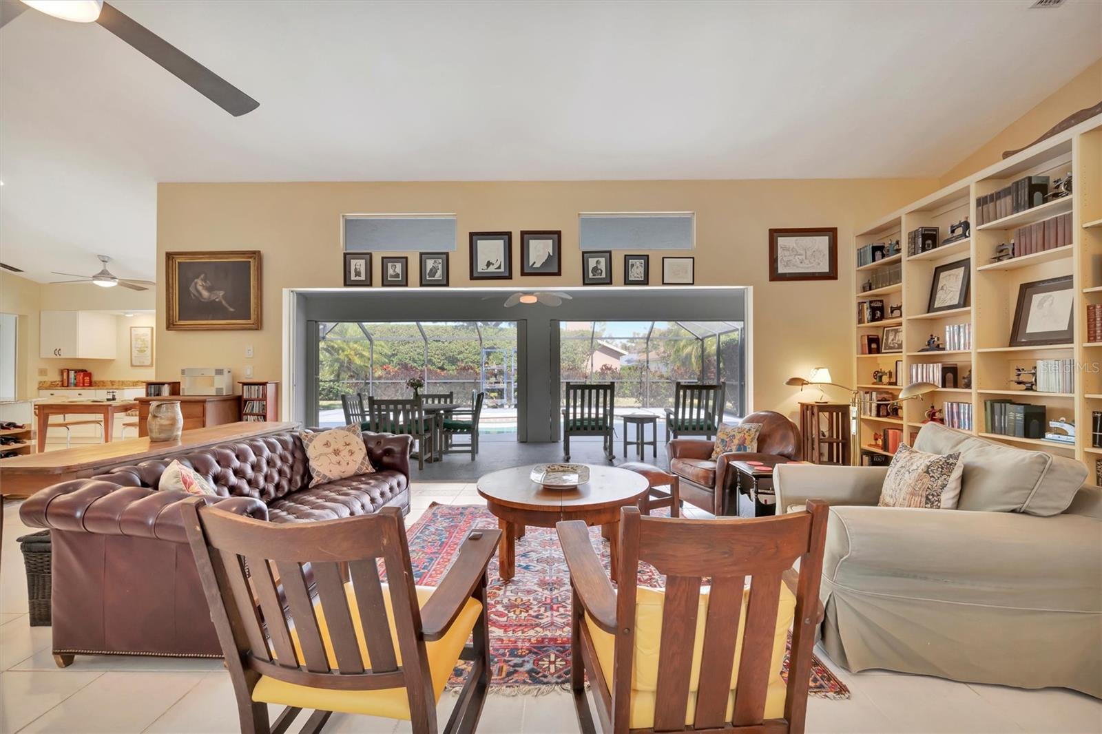 Image 8 of 53 For 6183 Misty Oaks Drive