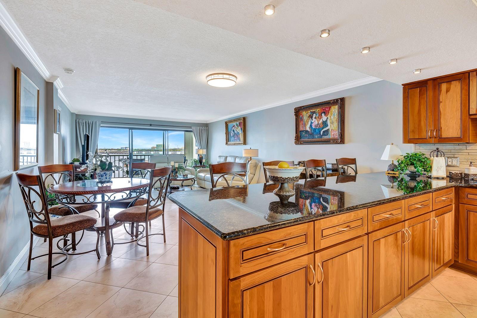 Image 11 of 55 For 1510 1st Avenue W 402