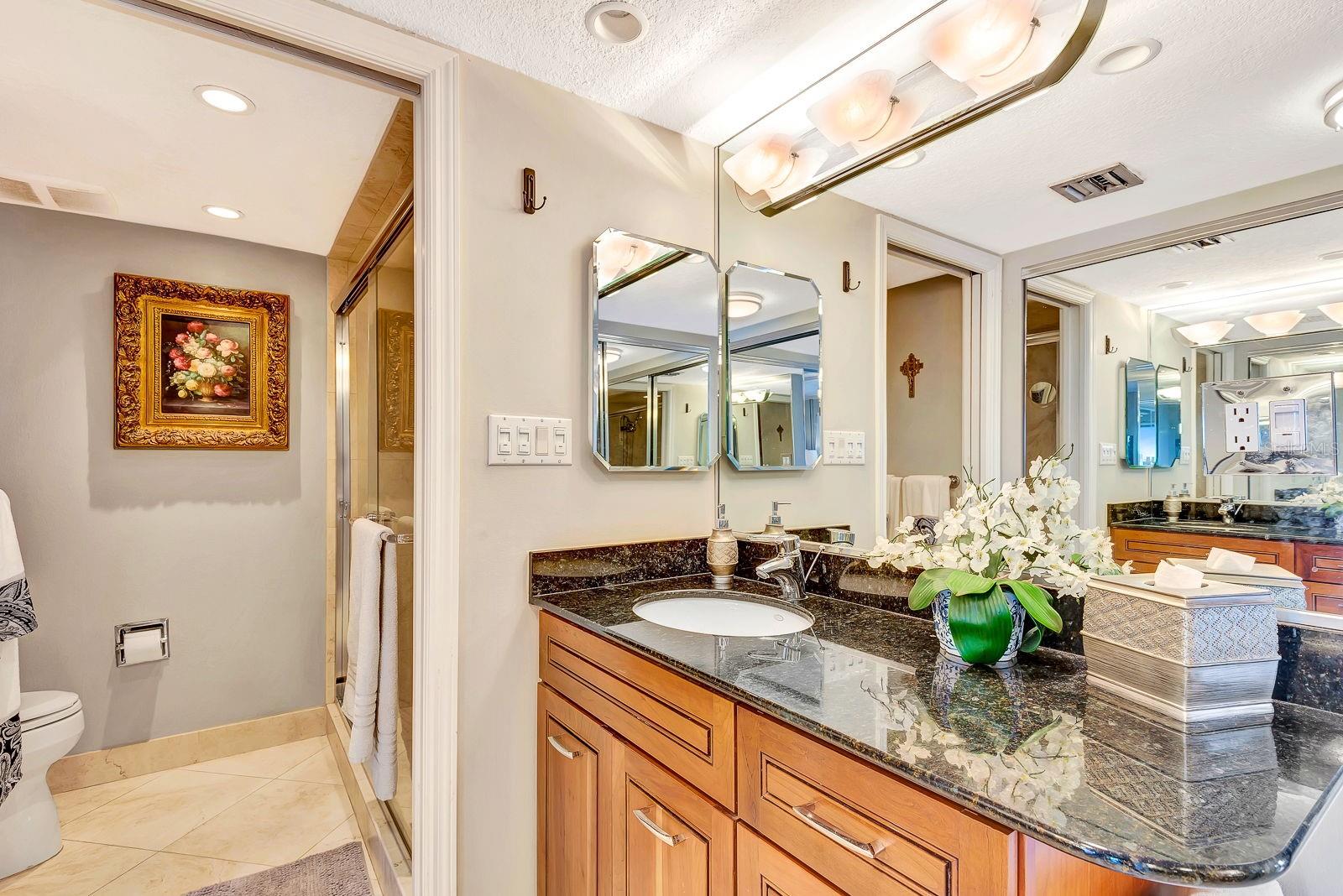 Image 23 of 55 For 1510 1st Avenue W 402