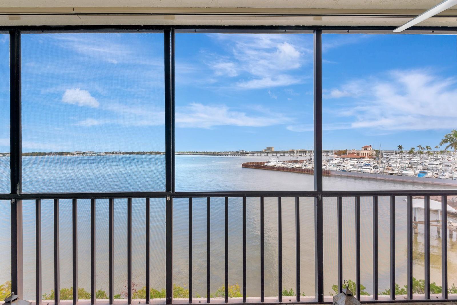 Image 34 of 55 For 1510 1st Avenue W 402