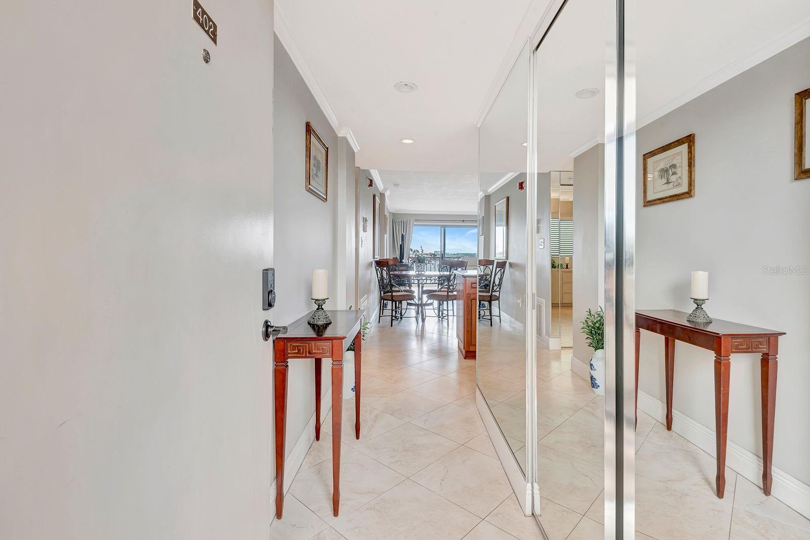 Image 7 of 55 For 1510 1st Avenue W 402