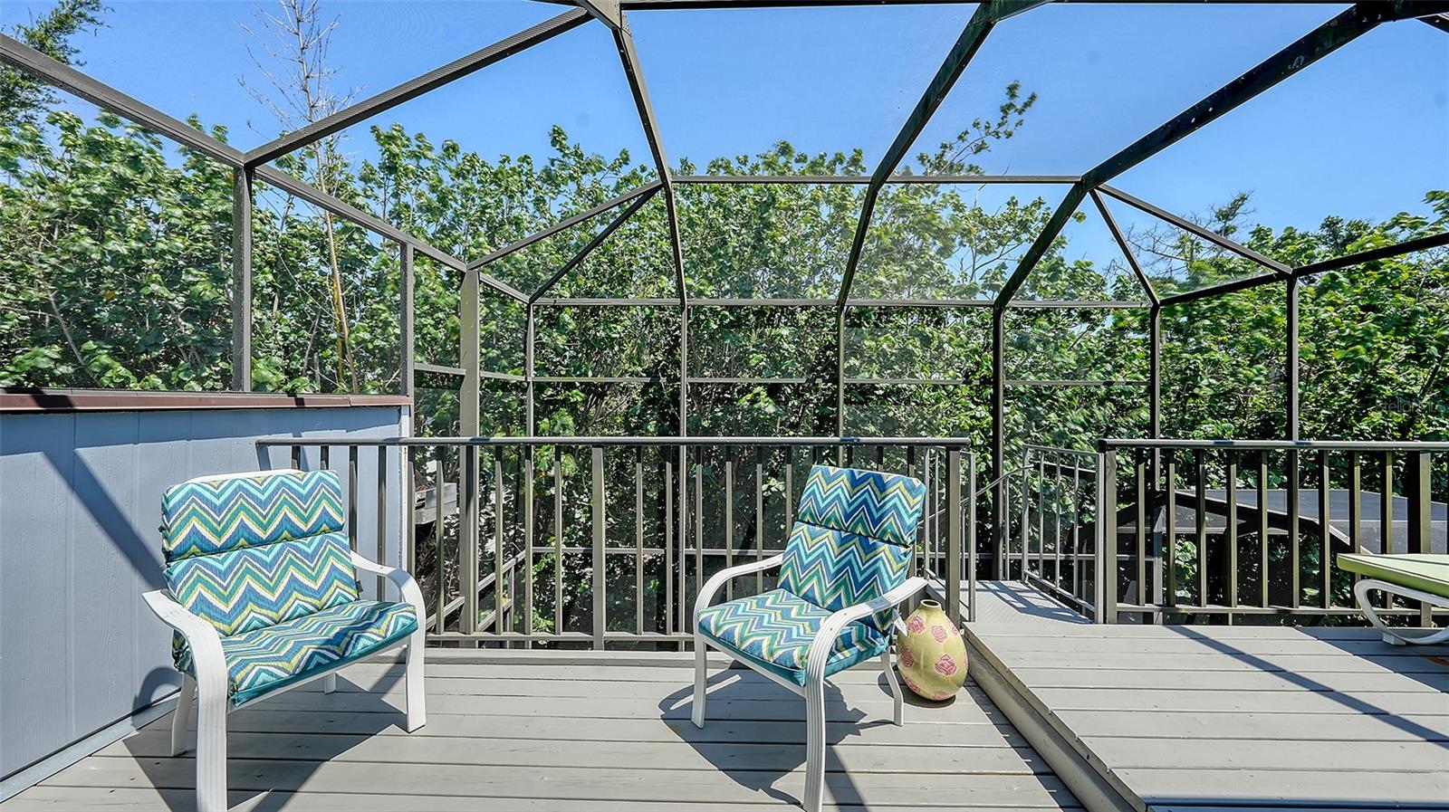 Image 28 of 46 For 5324 Siesta Court