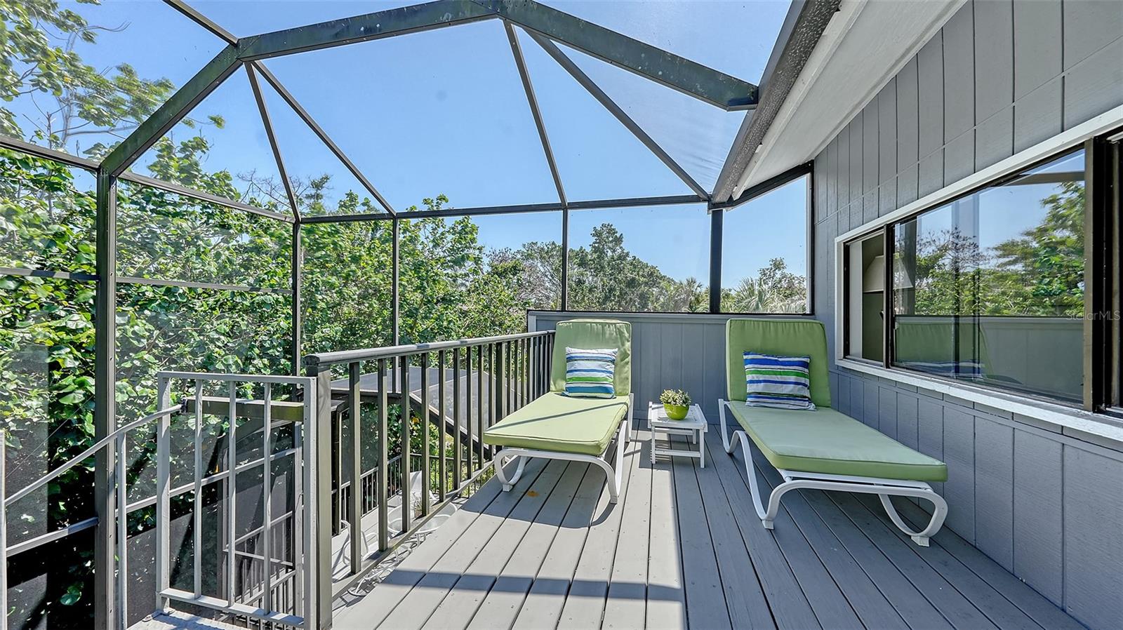 Image 29 of 46 For 5324 Siesta Court